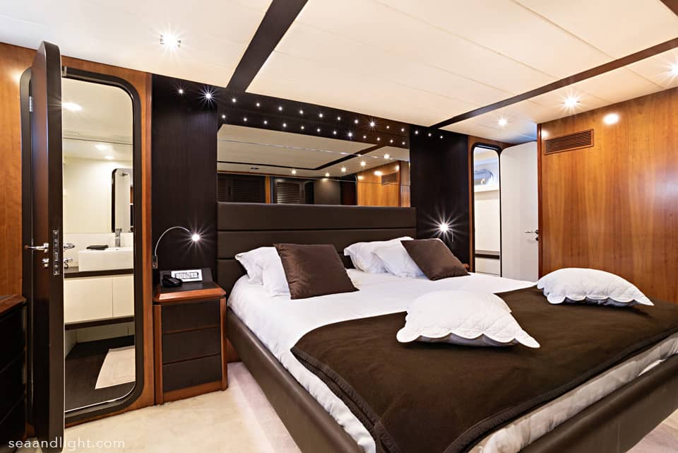 15-Yacht-Photographer-interior