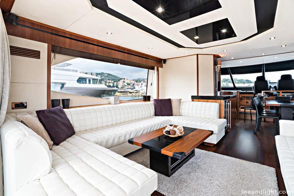 1_07-Yacht-Photographer-Suneeker-Interior